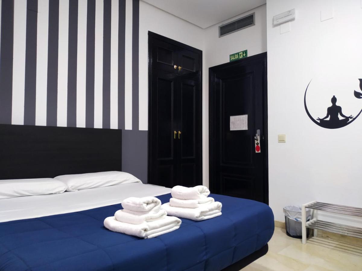 Flats Friends Plaza De La Reina Ξενοδοχείο Βαλένθια Εξωτερικό φωτογραφία