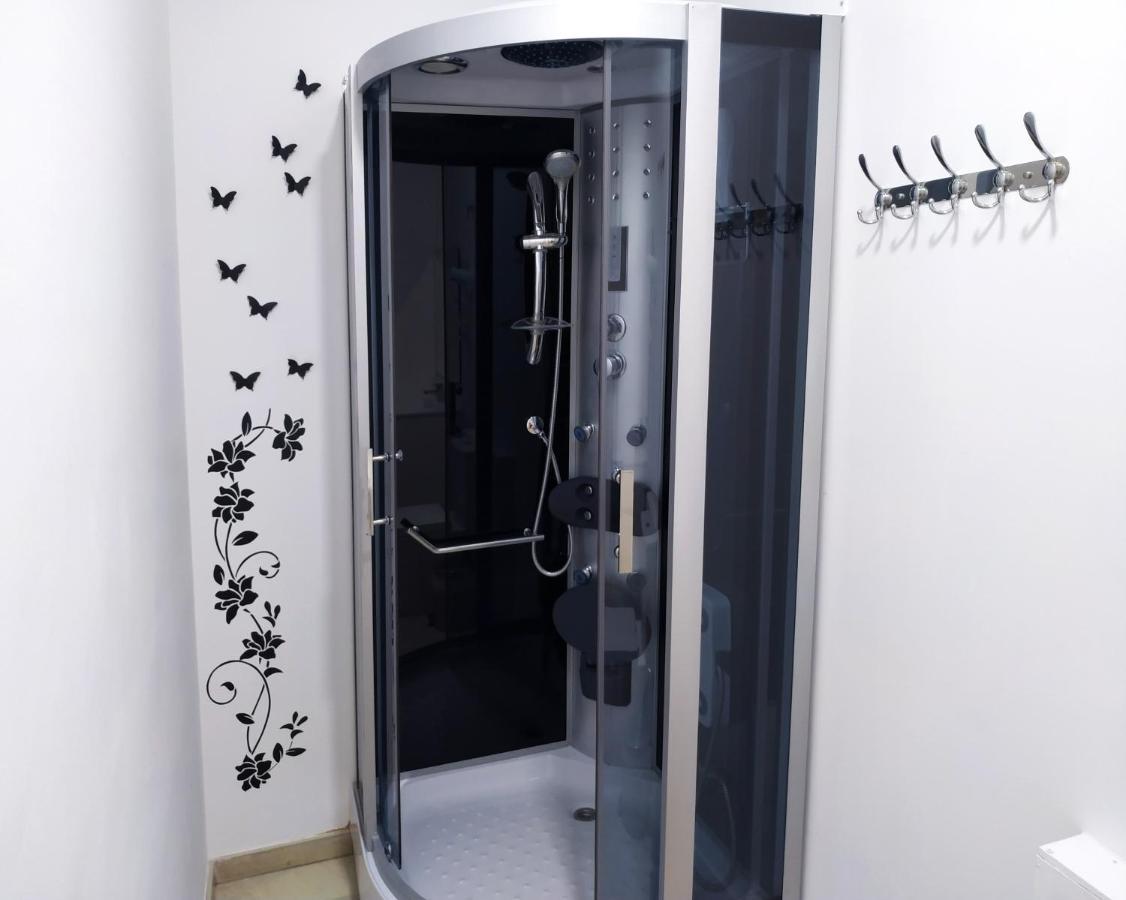 Flats Friends Plaza De La Reina Ξενοδοχείο Βαλένθια Εξωτερικό φωτογραφία