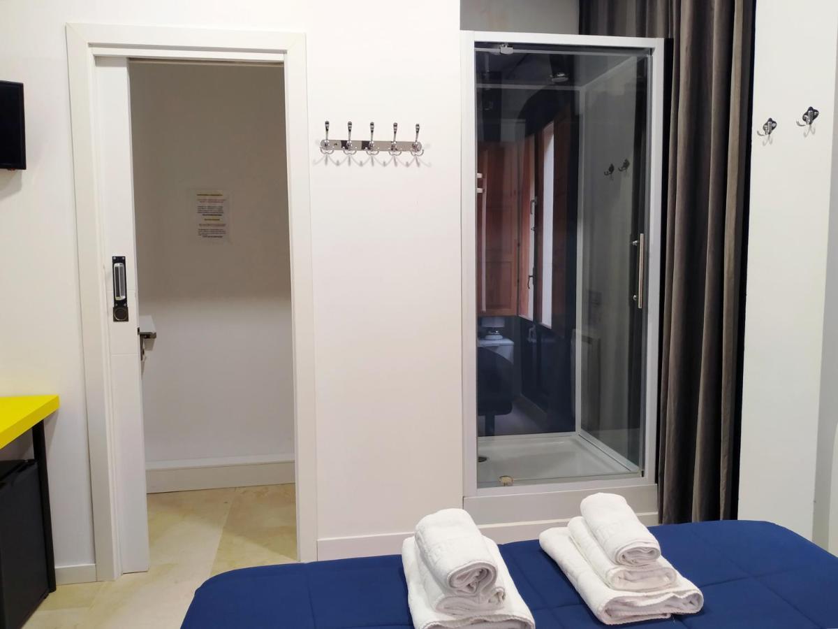 Flats Friends Plaza De La Reina Ξενοδοχείο Βαλένθια Εξωτερικό φωτογραφία