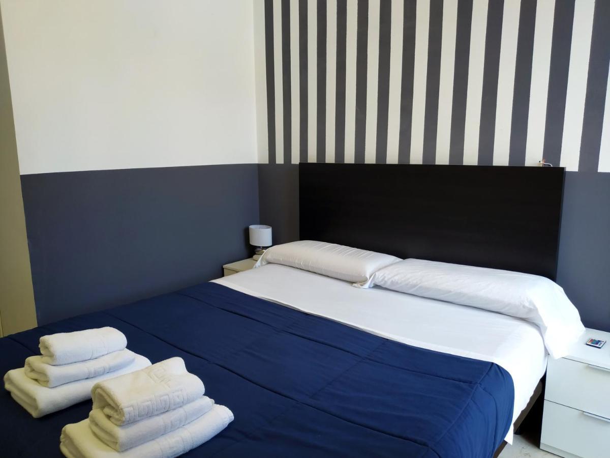 Flats Friends Plaza De La Reina Ξενοδοχείο Βαλένθια Εξωτερικό φωτογραφία