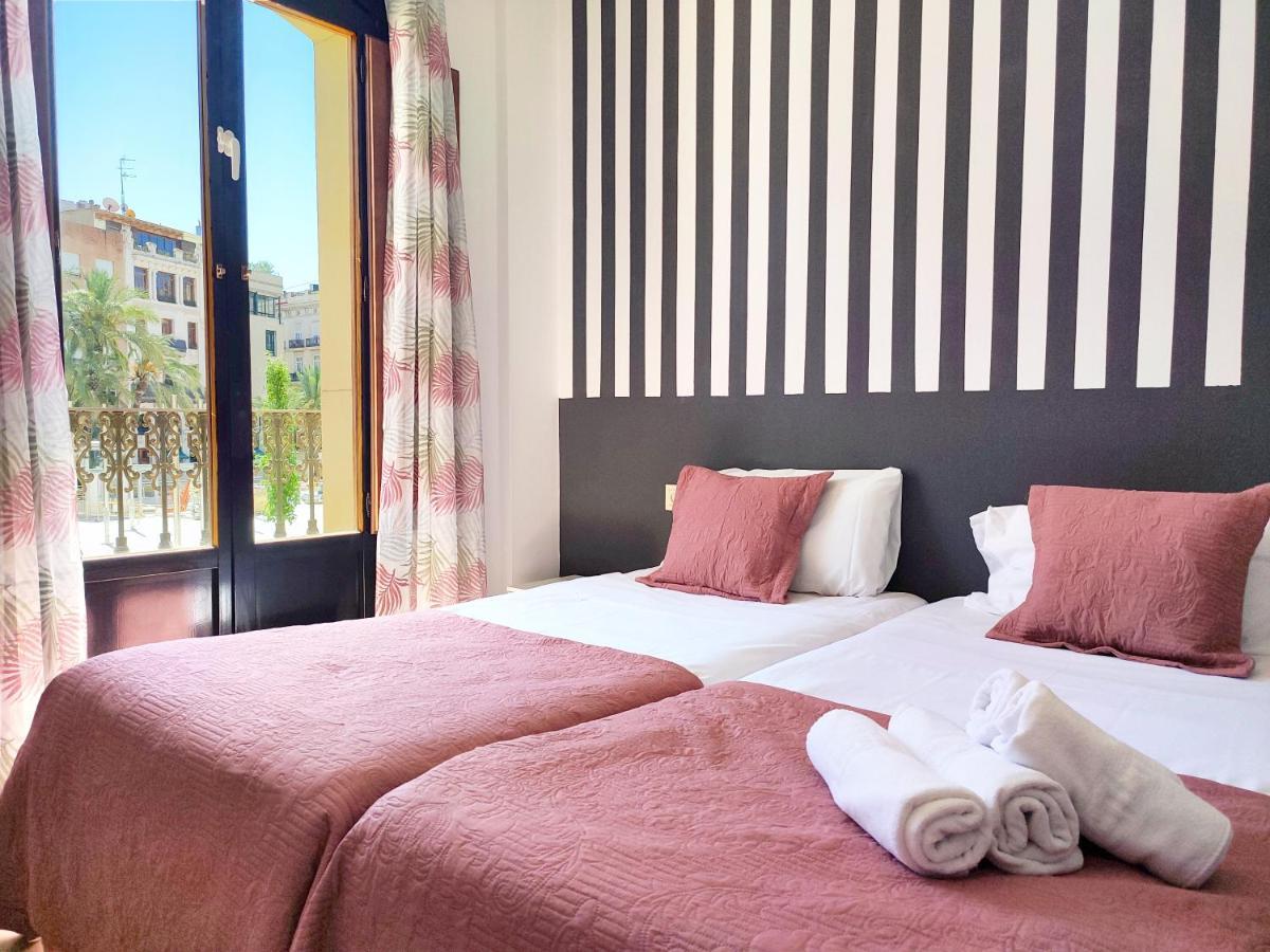 Flats Friends Plaza De La Reina Ξενοδοχείο Βαλένθια Εξωτερικό φωτογραφία